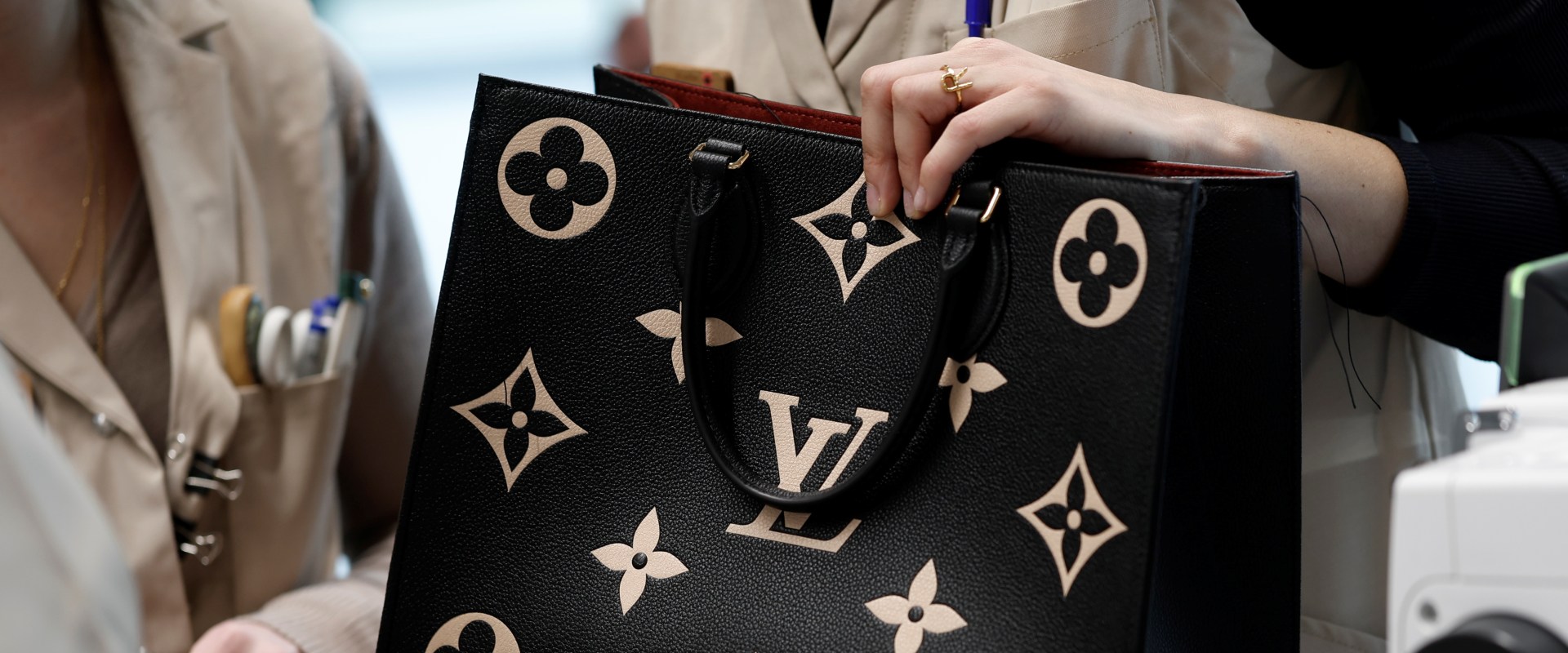 The US Market for Luxury Goods: An Expert's Perspective