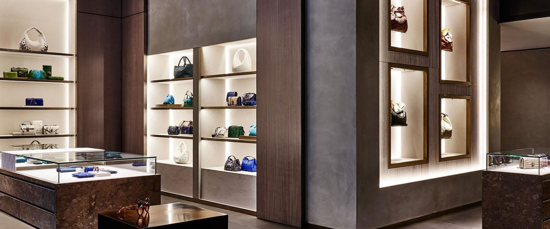 The Emotional Connection of Luxury Retail: Creating Experiential Preferences